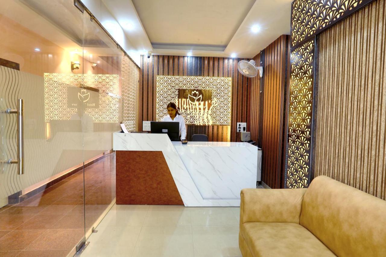Hotel The Glory Rishikesh Bagian luar foto